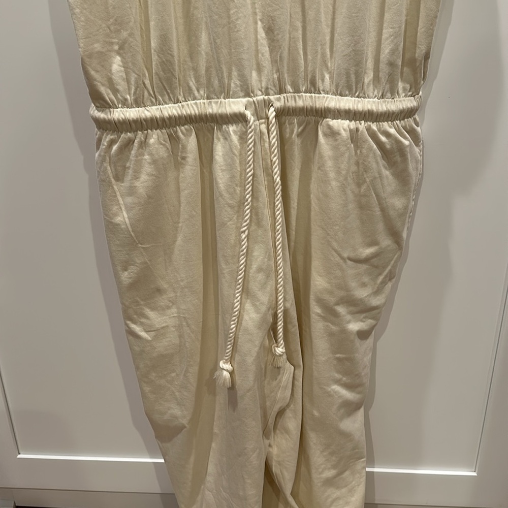Universal Thread Cream Sleeveless Jumpsuit - Picture 5 of 7